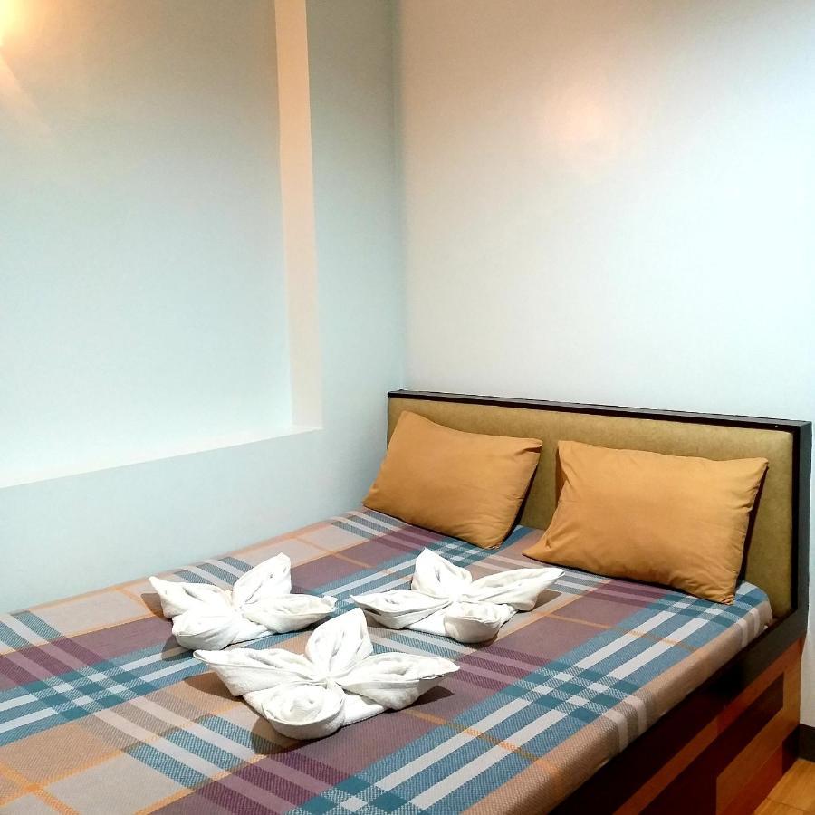 Sola Eleganza Apartelle 奎松市 外观 照片
