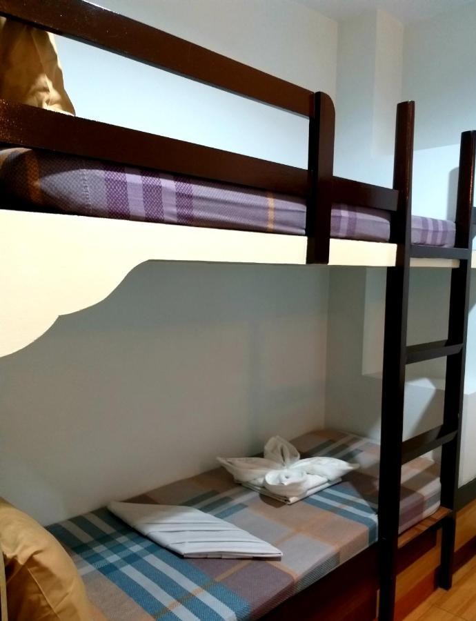 Sola Eleganza Apartelle 奎松市 外观 照片